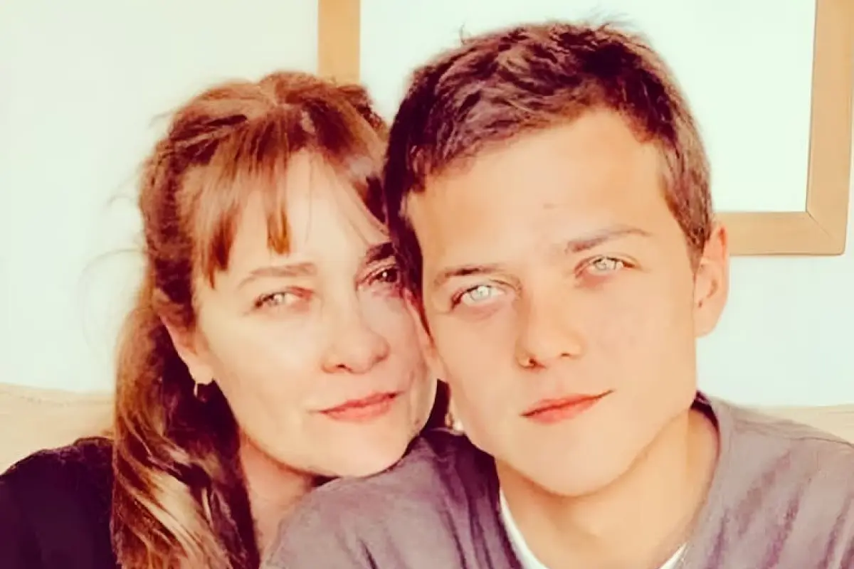 Verónica Neumann y Simón Pesutic , Redes sociales 