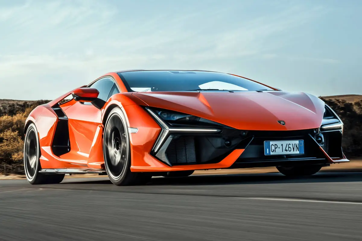 Lamborghini oficializa su llegada a Chile , Redes sociales | Referencial