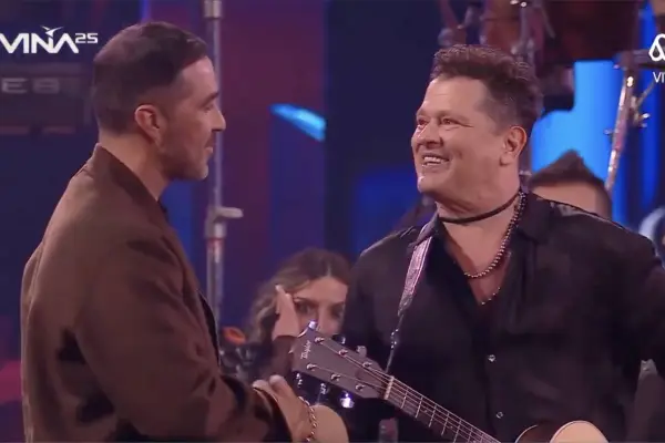 Claudio Bravo y Carlos Vives ,Captura de pantalla