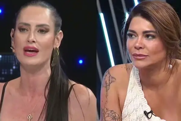 Adriana Barrientos y Antonella Ríos  ,Redes sociales 