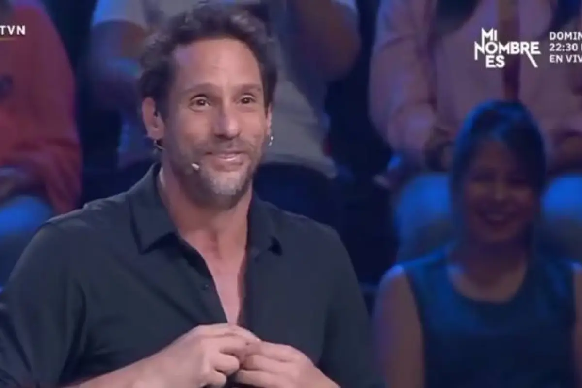 Gonzalo Valenzuela , Redes sociales 