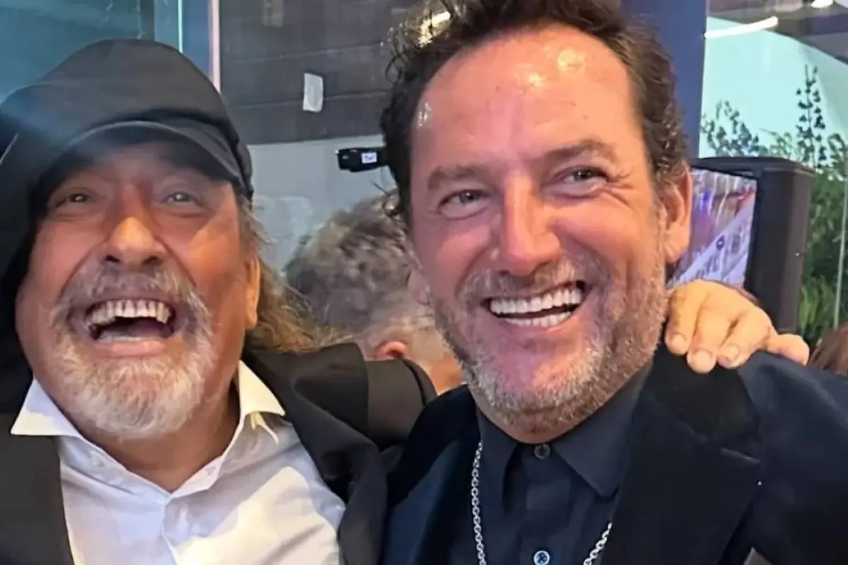 Negro Piñera y Daniel Fuenzalida , Redes sociales 