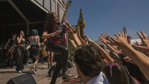 School of Rock, Cedida