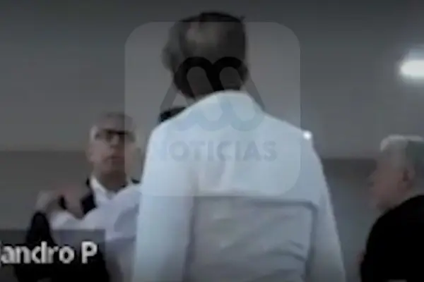 El momento en el que Cortés encara a Mosa ,Captura