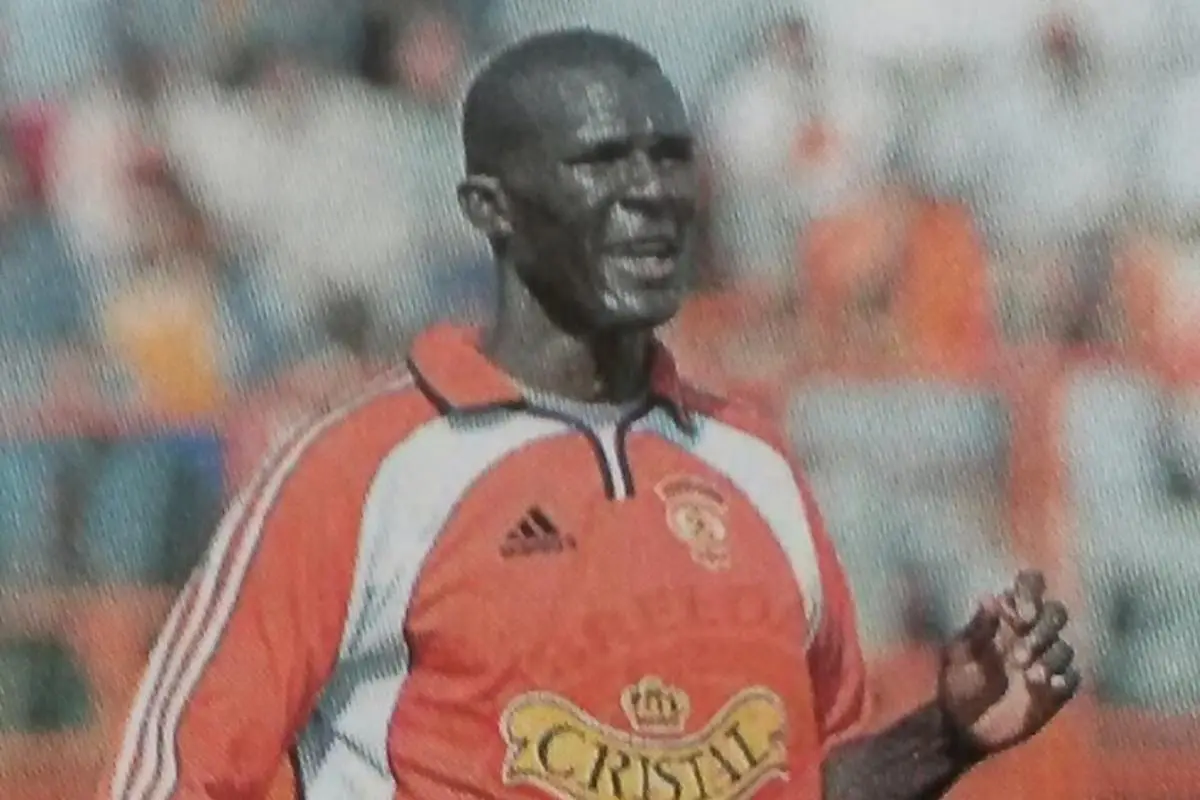 Eduardo Bennett, Redes sociales