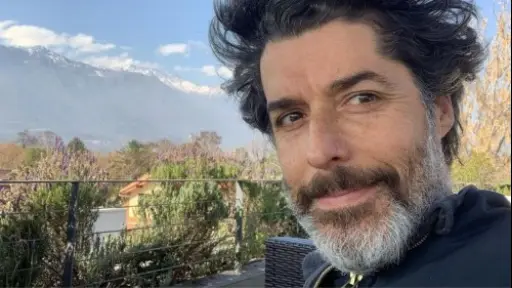 Francisco Pérez-Bannen, Redes sociales 