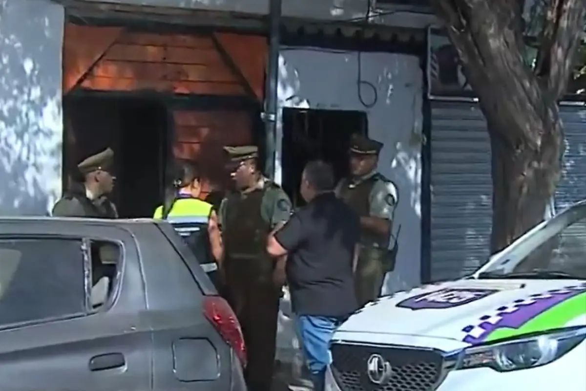 Carabineros ya trabaja en el lugar de los hechos, Captura