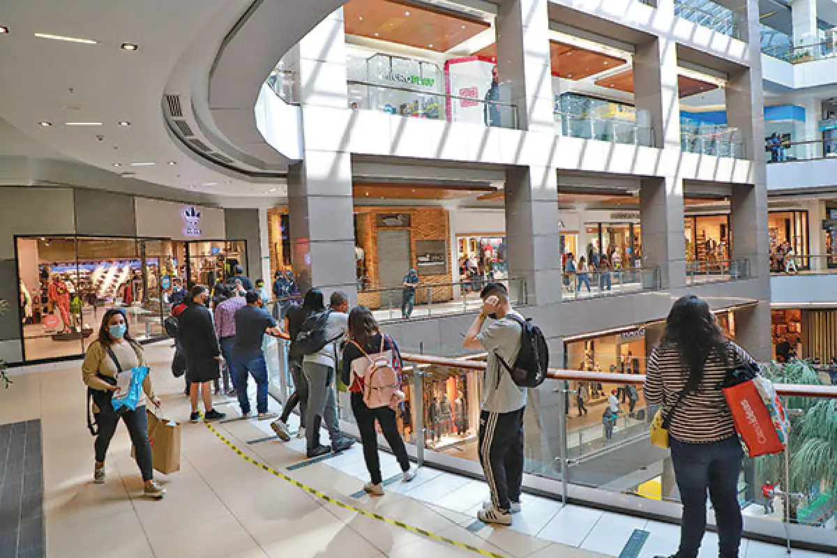 Tiendas del retail abrirán el Viernes Santo, Agencia Uno