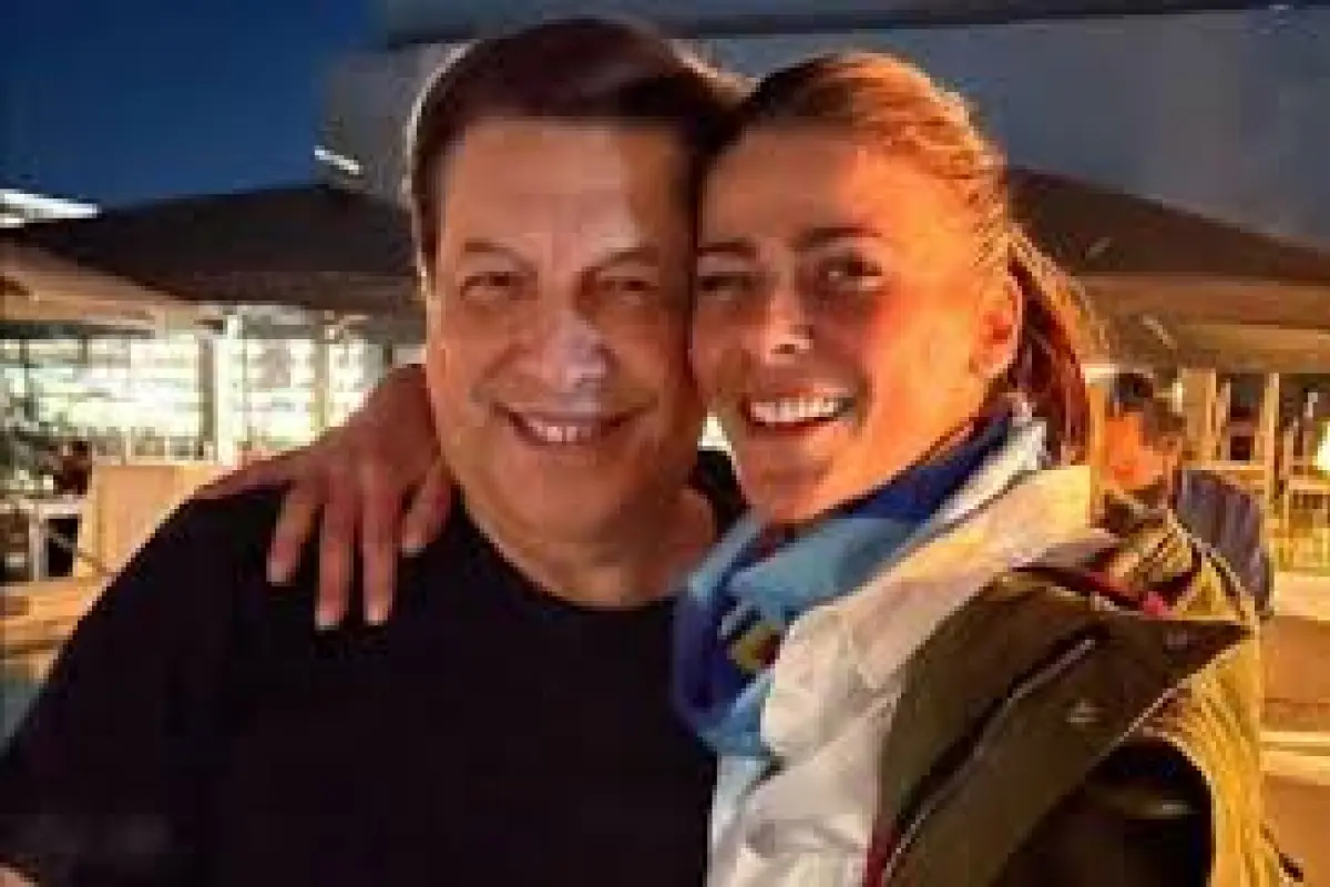 Julio César Rodríguez y Tonka Tomicic , Redes sociales