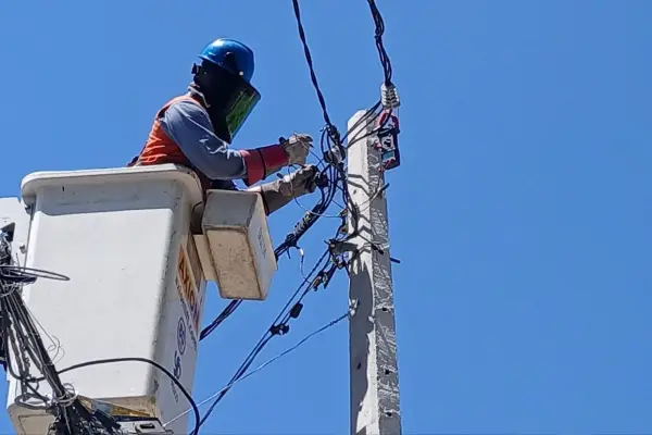 Enel confirma masivos cortes  de luz para este miércoles 19 de marzo: 5 comunas afectadas ,red X