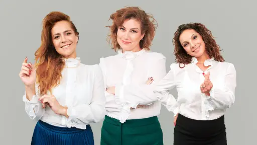 Natalia Valdebenito, Javiera Contador y Karol Blum , Redes sociales 