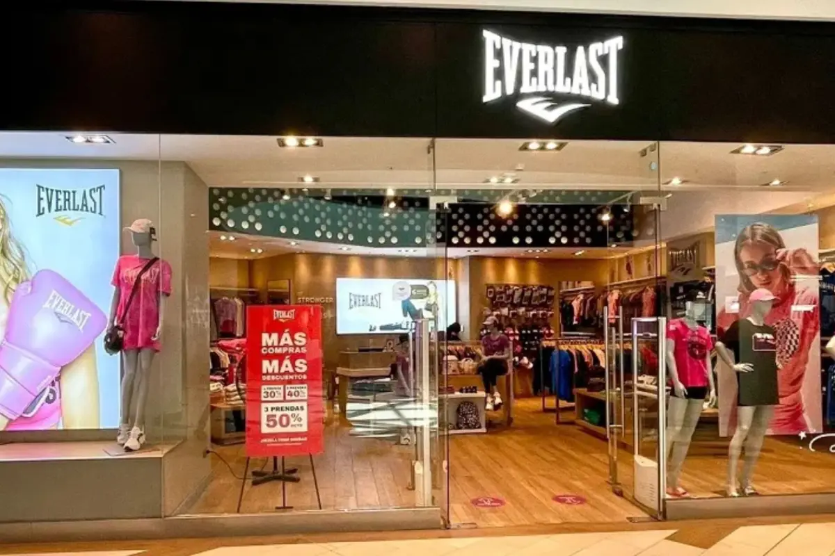 Everlast, Redes sociales