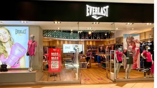 Everlast, Redes sociales