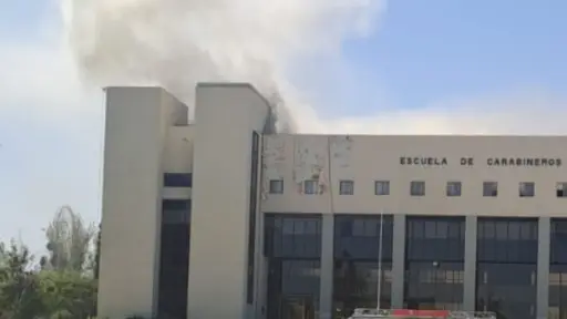 Reportan incendio en la Escuela de Carabineros en Providencia , InfoChile | X