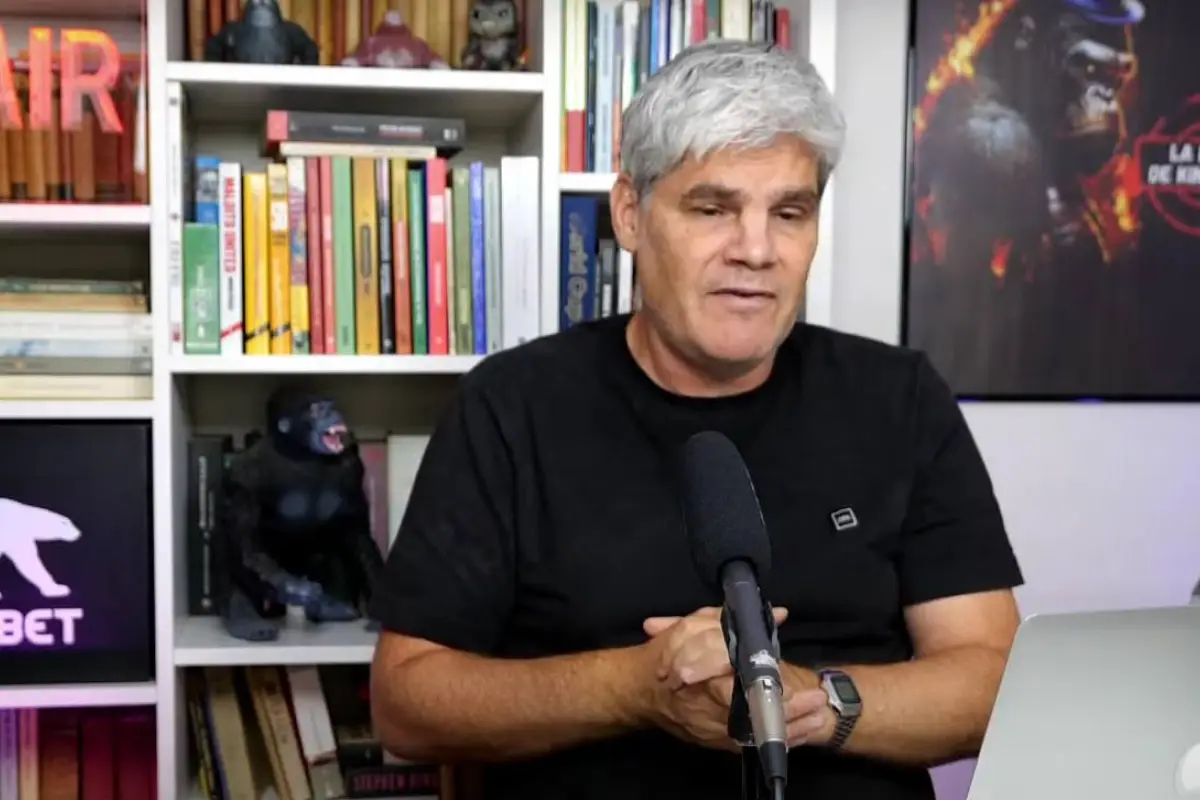 Guarello, Redes Sociales