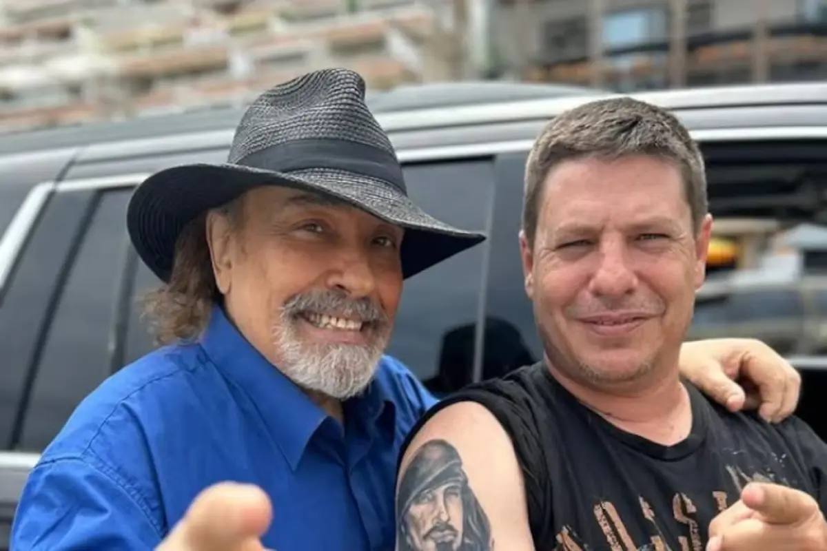 Negro Piñera y el tatuaje de su rostro, Redes sociales | Referencial