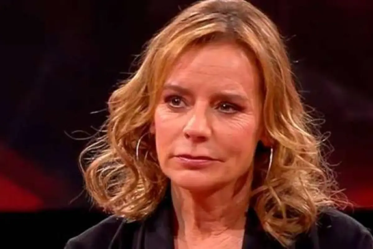 Kathy Salosny , Redes sociales