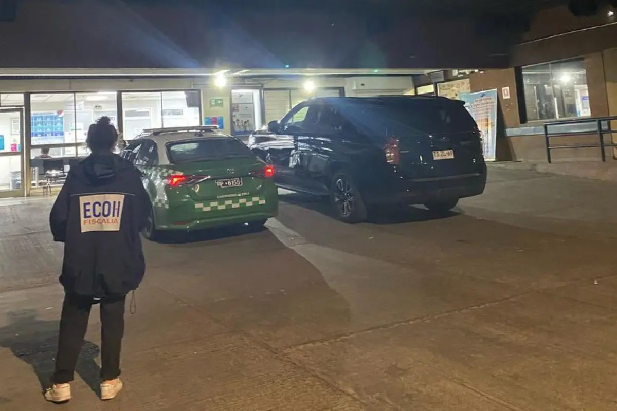 Joven fue dejado herido en las puertas del hospital, red X