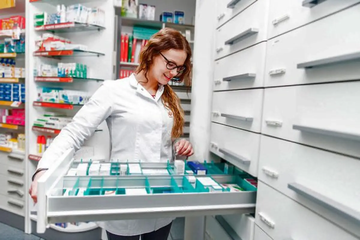 CONAC alerta sobre los riesgos de medicamentos sin respaldo clínico y destaca la importancia de la educación y la venta segura en oncología, Cedida