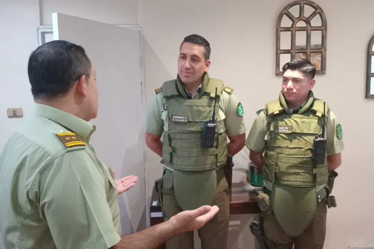 Carabineros asisten partos en Pudahuel, Cedida
