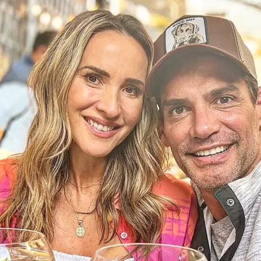 Angélica Castro y Cristián de la Fuente  ,Redes sociales 