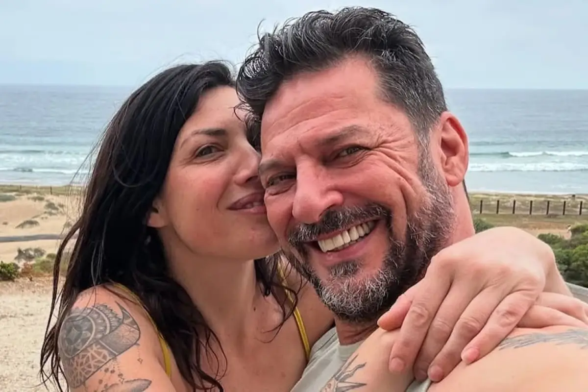 Diana Aurenque y Rafael Cavada , Redes sociales 