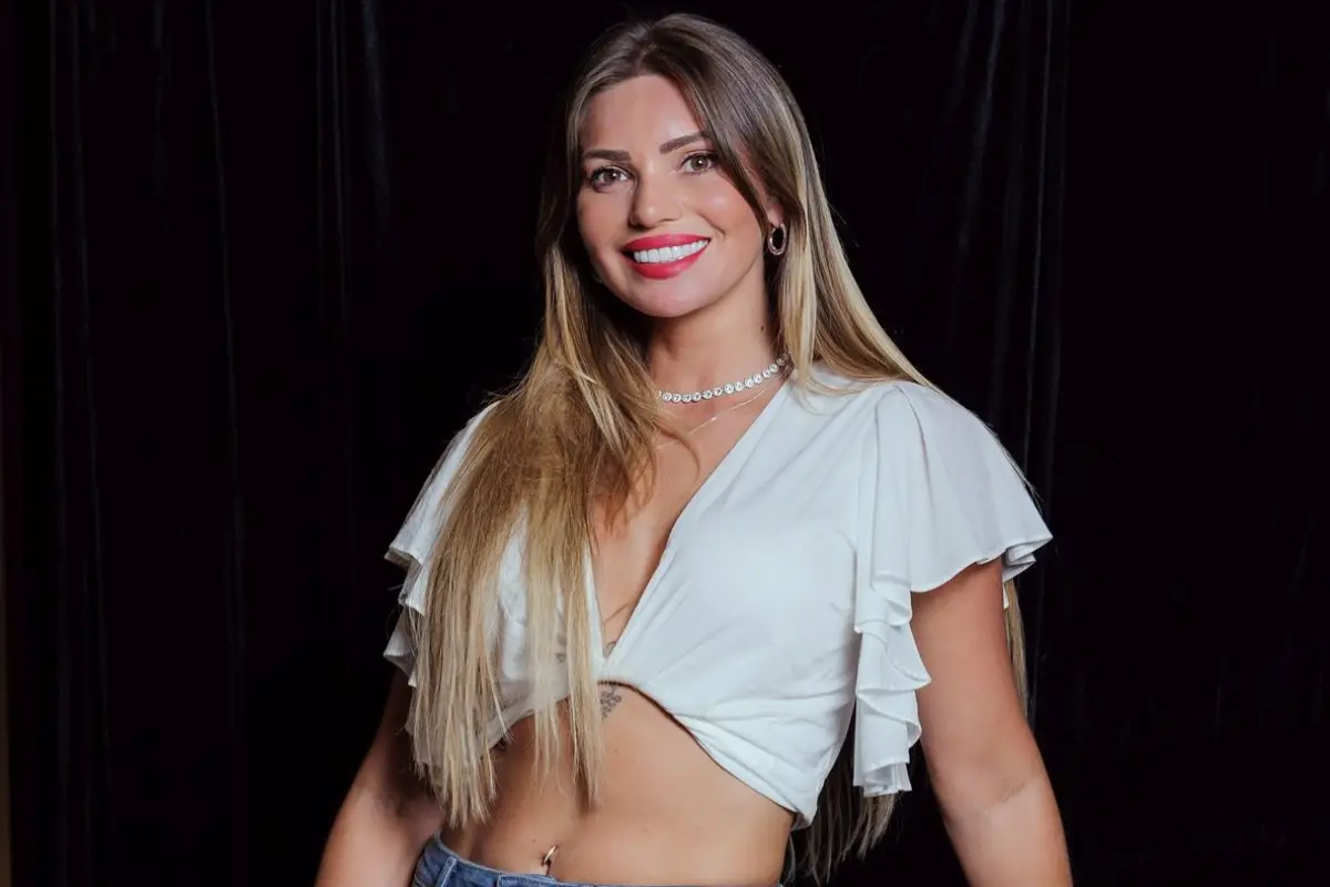 Faloon Larraguibel, Instagram