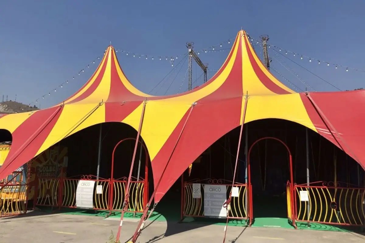 Padres denunciaron secuestro de su hija al interior de un circo, Redes sociales | Referencial