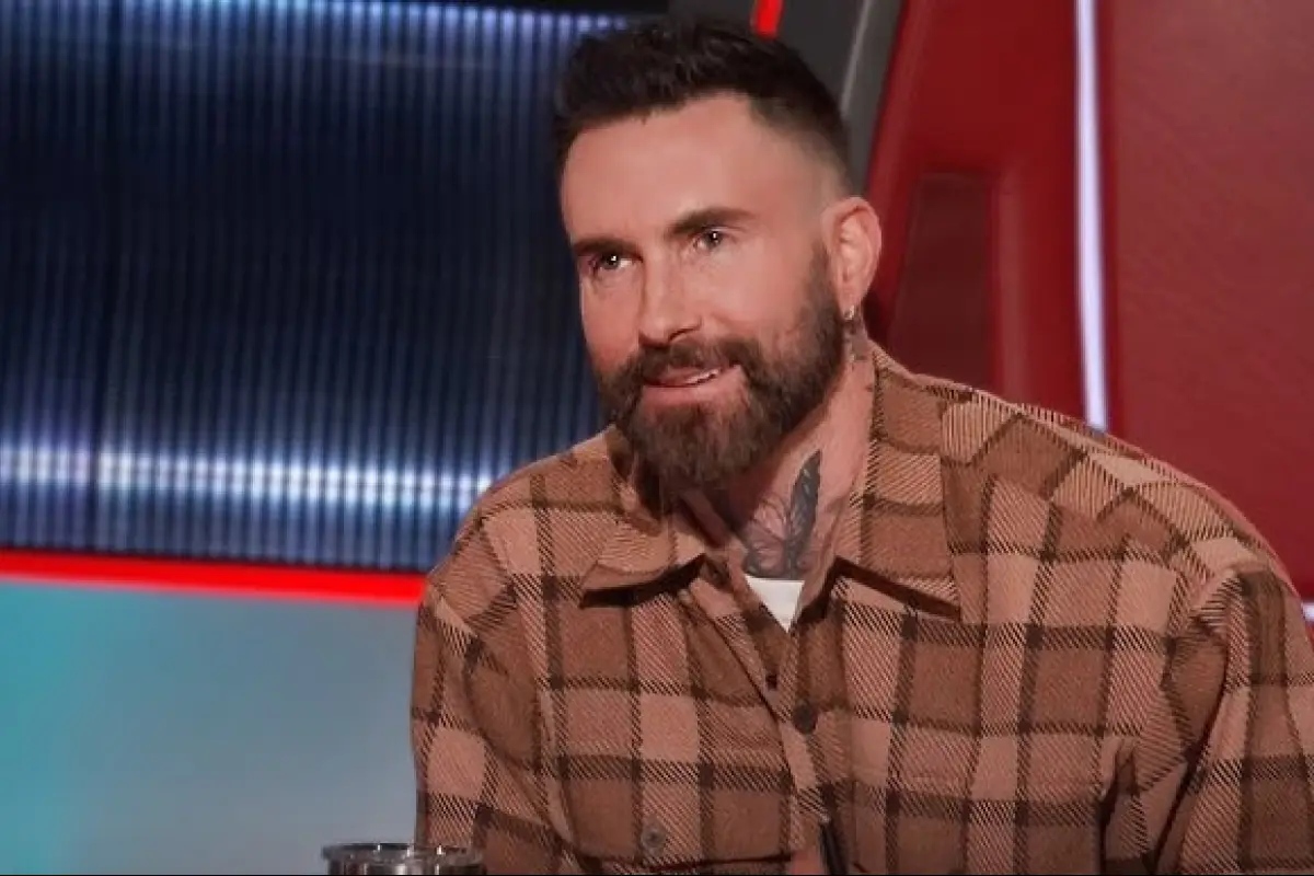 Adam Levine , Redes sociales | Referencial