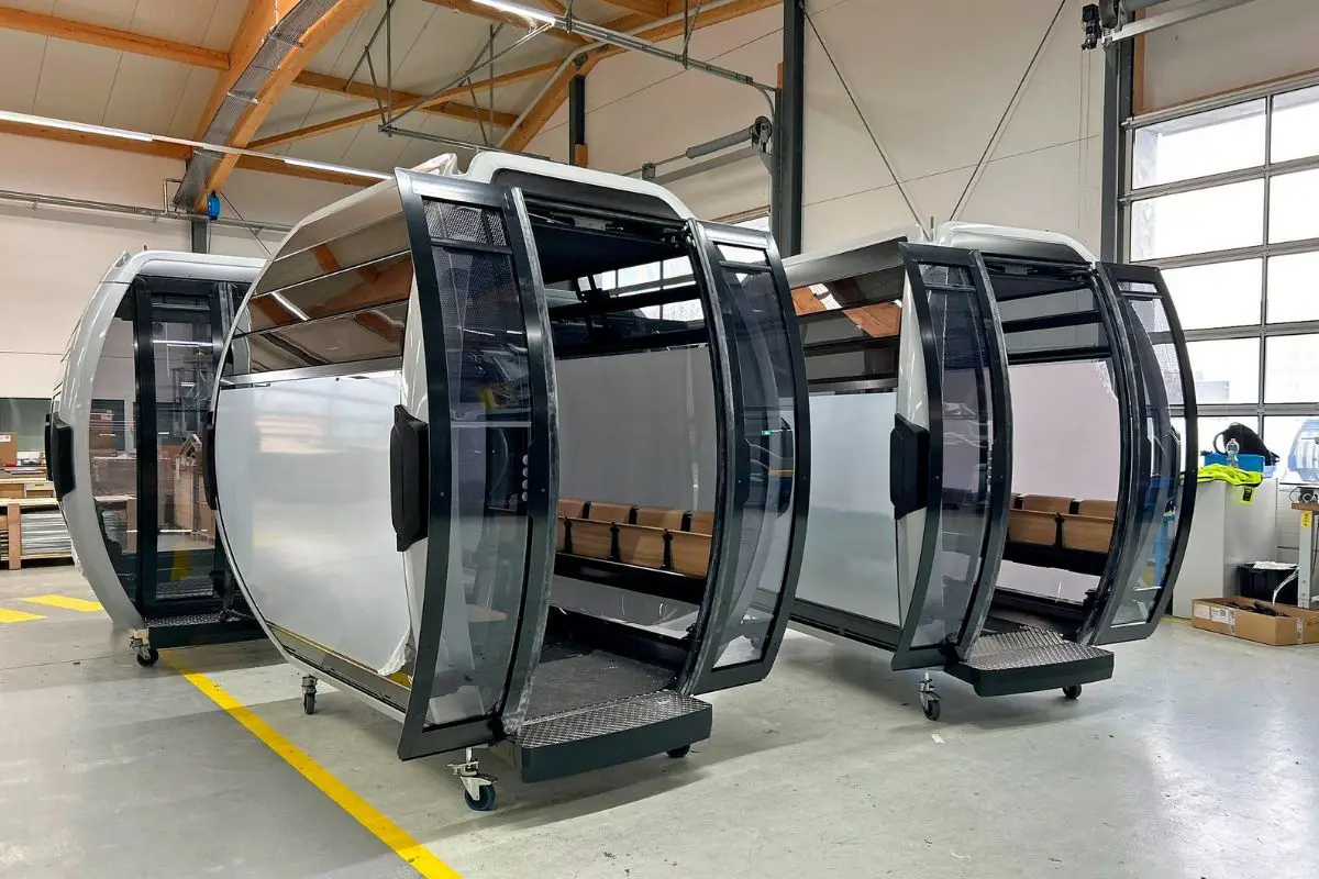 El nuevo teleférico de Santiago, Cedida