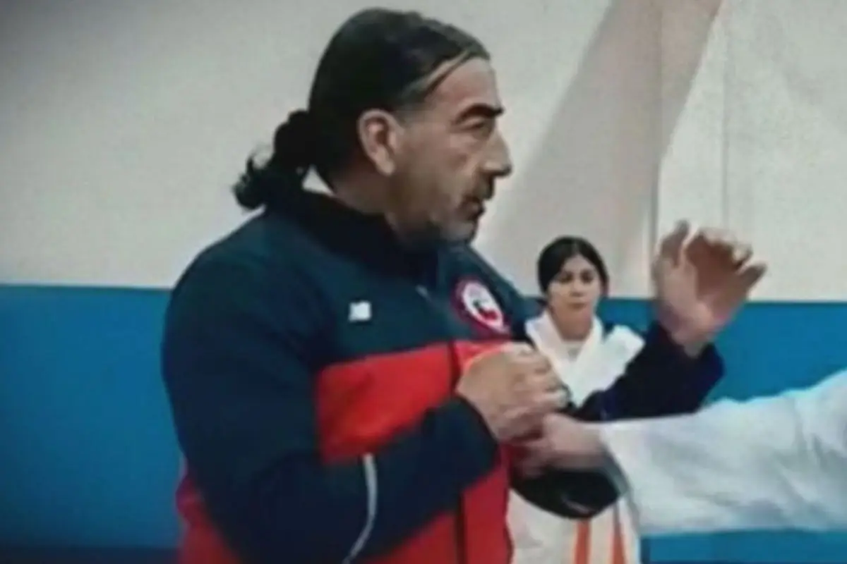 Baéz fue atacado en polideportivo de Calera de Tango, Instagram