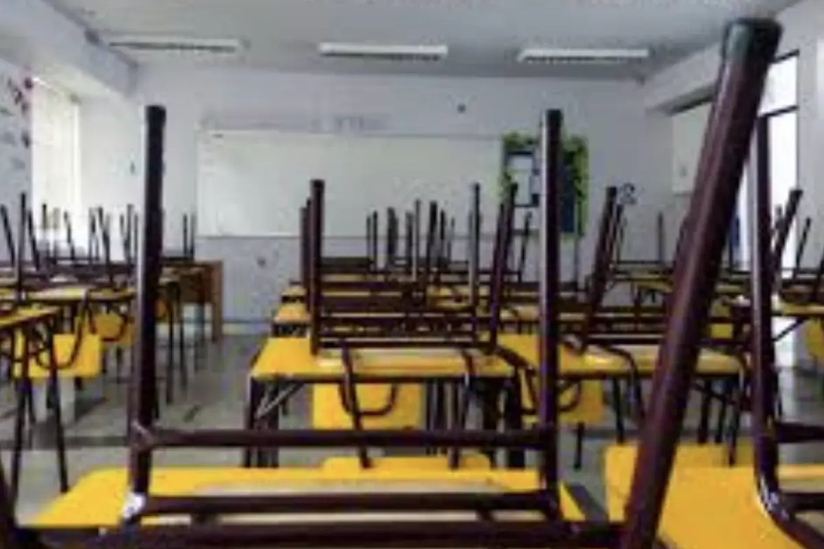 suspensión de clases