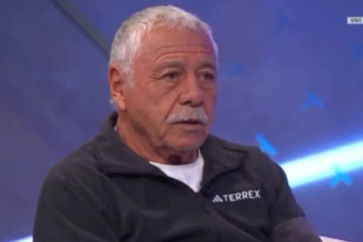 Carlos Caszely, Captura de pantalla