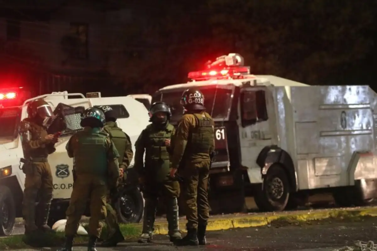 Carabineros investigados por muerte de hinchas de Colo Colo continúan en labores administrativas, Redes sociales | X