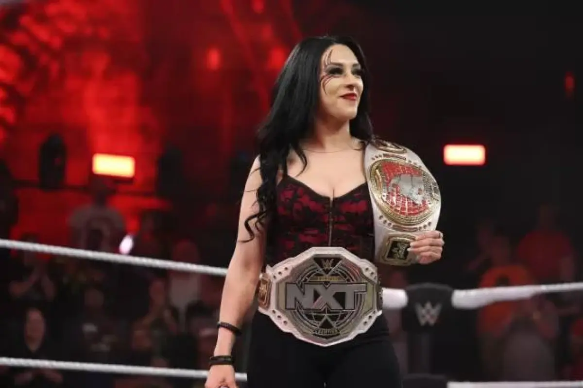 Stephanie Vaquer , Redes sociales | Referencial