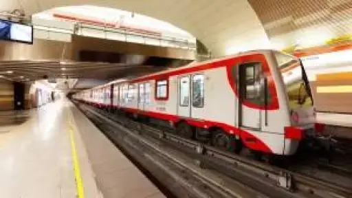 Metro de Santiago , Redes sociales | Referencial