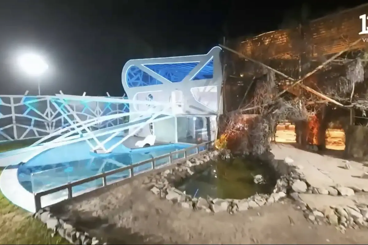 La casa de Mundos Opuestos, Captura de pantalla