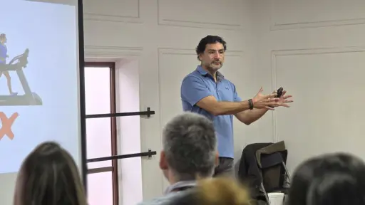 Imparten capacitación académica gratuita para profesionales de La Florida, Cedida