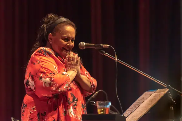 María Creuza vuelve a Chile con su último concierto íntimo e imperdible  ,Cedida