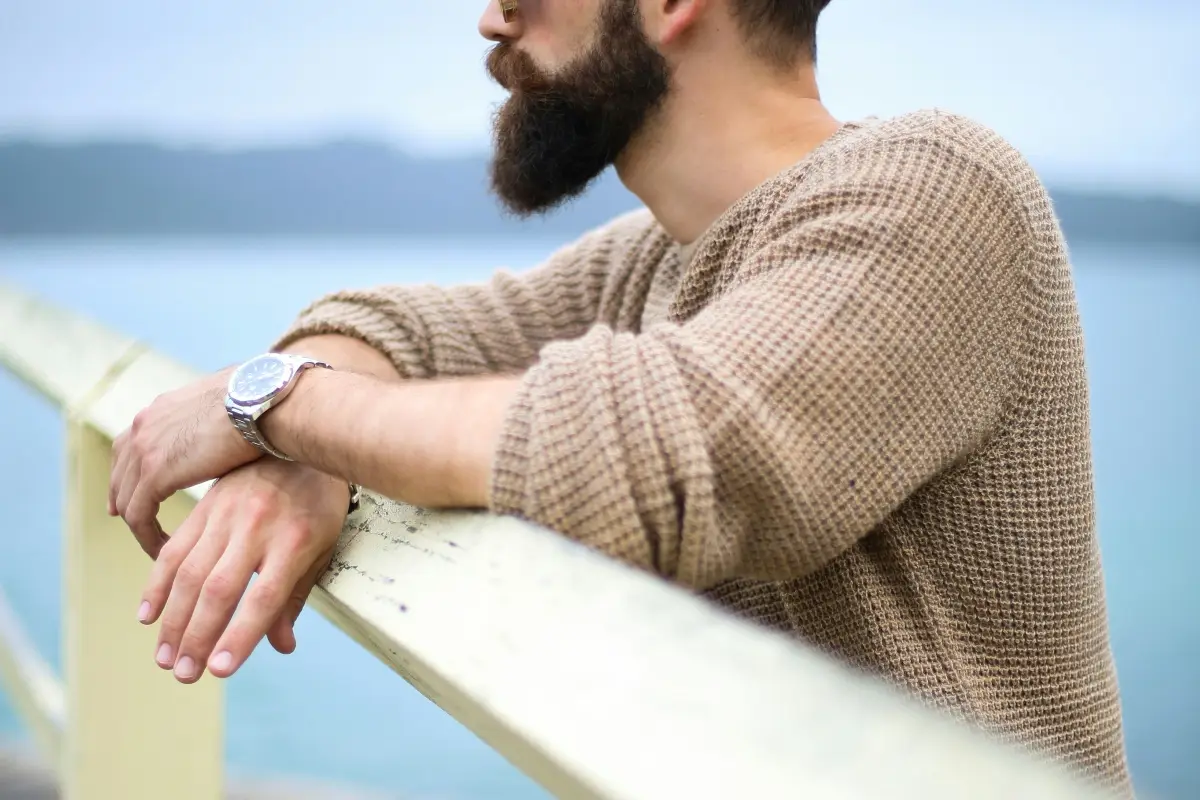 Sweaters hombre, Cedida