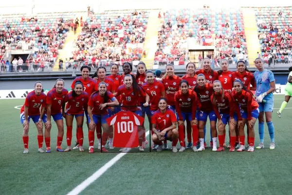 La Roja Femenina ,Cedido