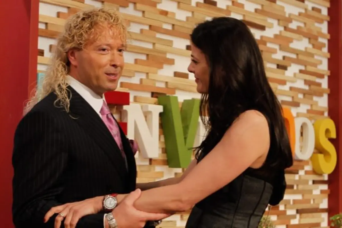 Tonka Tomicic y Leonardo Farkas, Redes Sociales