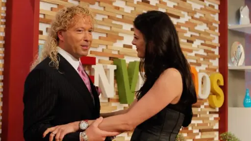 Tonka Tomicic y Leonardo Farkas, Redes Sociales