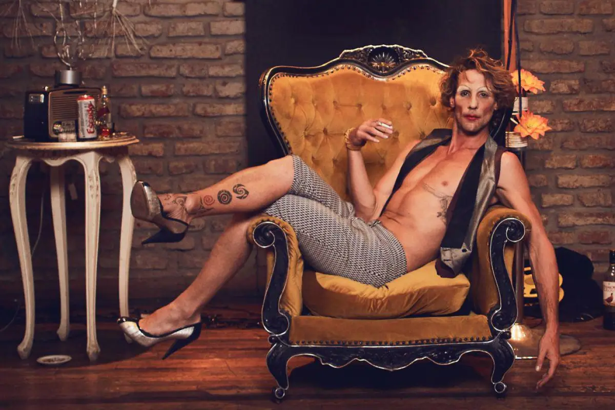 Gonzalo Valenzuela, Cedida