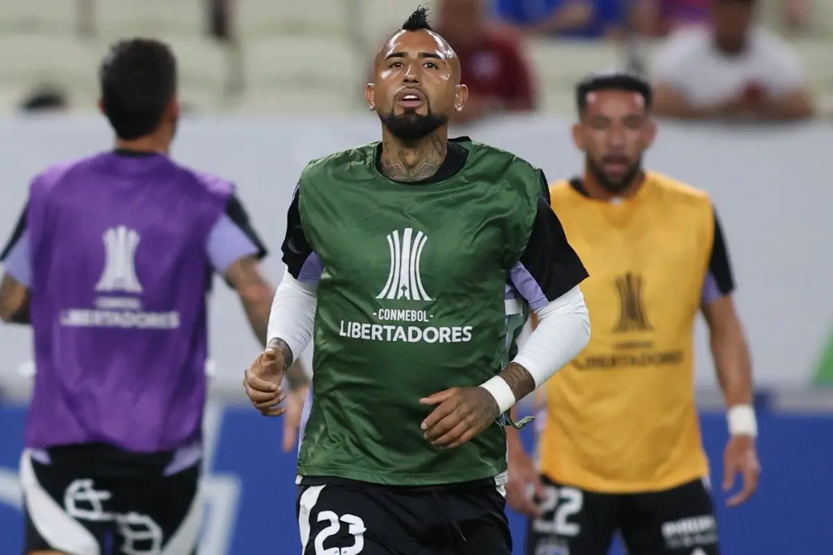 Arturo Vidal será titular en Fortaleza, red X