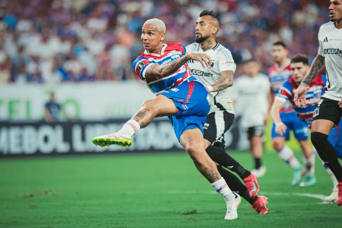 Deyverson anotó el 3-0 parcial, red X