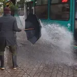 Días con lluvia complican el funcionamiento de la ciudad, Agencia Uno