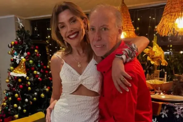 Carolina Arregui y su esposa en la Navidad de 2024 ,Instagram