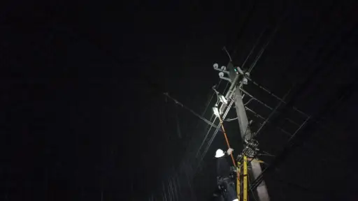 Corte de luz en distintas comunas de Santiago, red X
