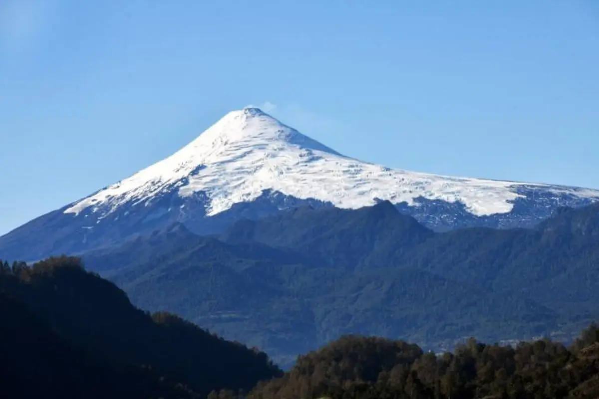 El Volcán Villarrica fue escenario de la tragedia, Agencia Uno